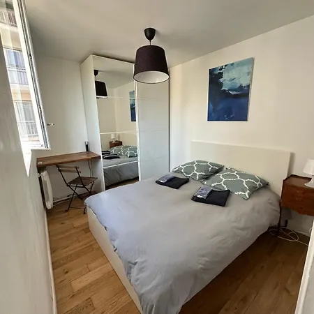 Renovated Duplex In Germain En Laye Appartement *