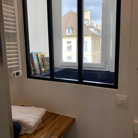 아파트 Renovated Duplex In Germain En Laye *